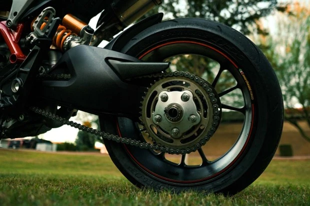 2015 Ducati Hypermotard - Image 6 of 6