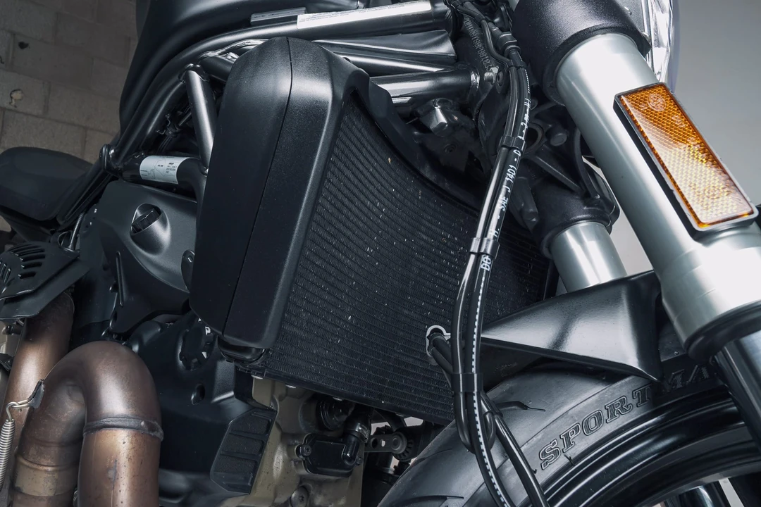 2015 Ducati Monster - Image 21 of 31