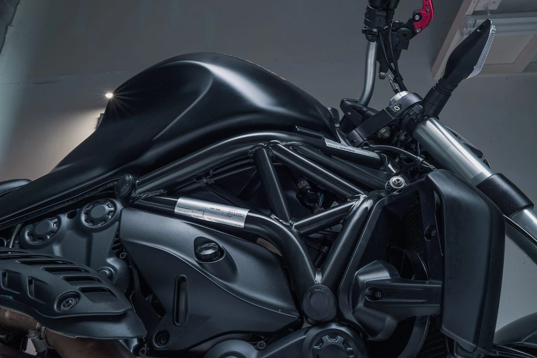 2015 Ducati Monster - Image 24 of 31
