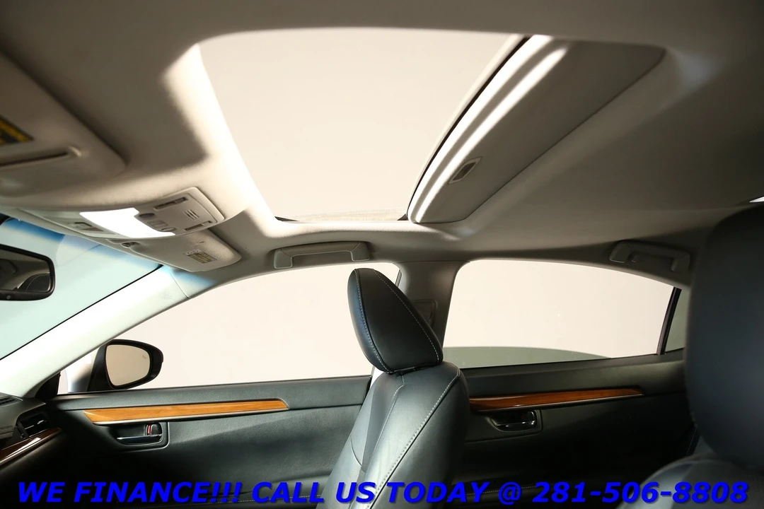 2015 Lexus ES 6th Gen - Image 11 of 21