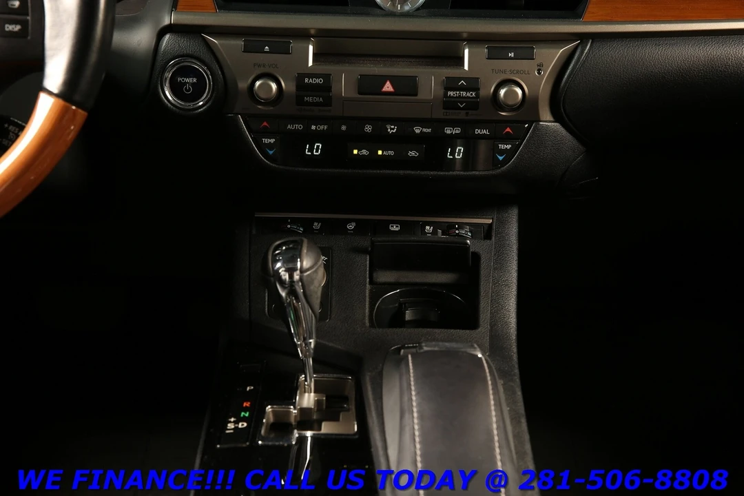 2015 Lexus ES 6th Gen - Image 18 of 21