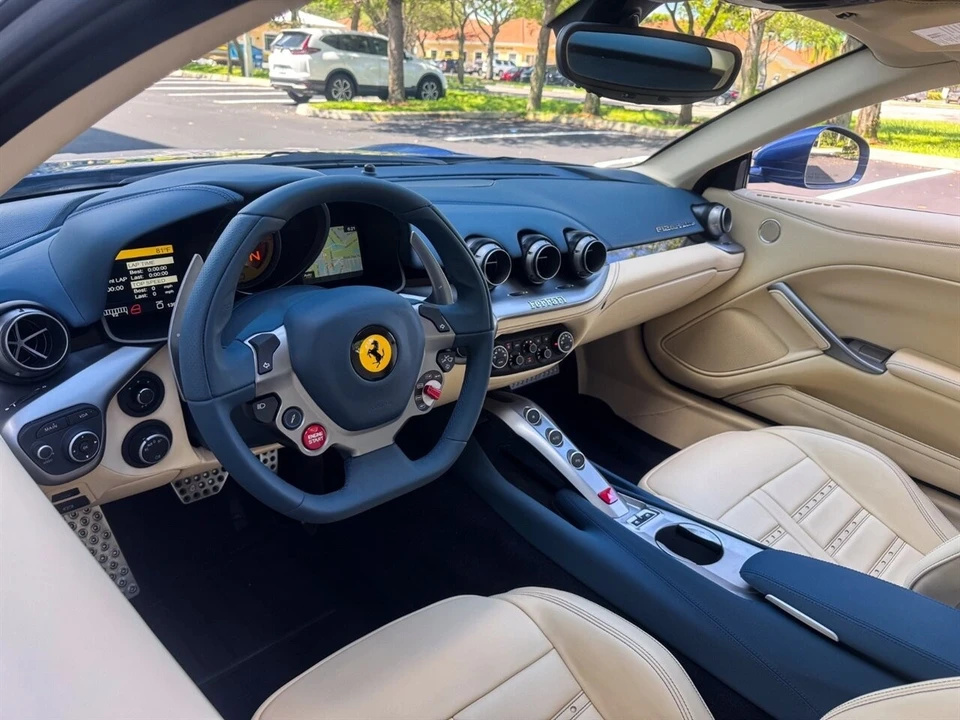 2015 Ferrari F12berlinetta - Image 2 of 4