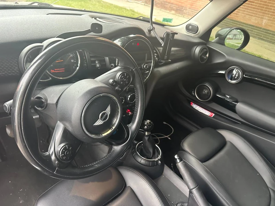 2015 Mini Mini Cooper S 3rd Gen - Image 8 of 11