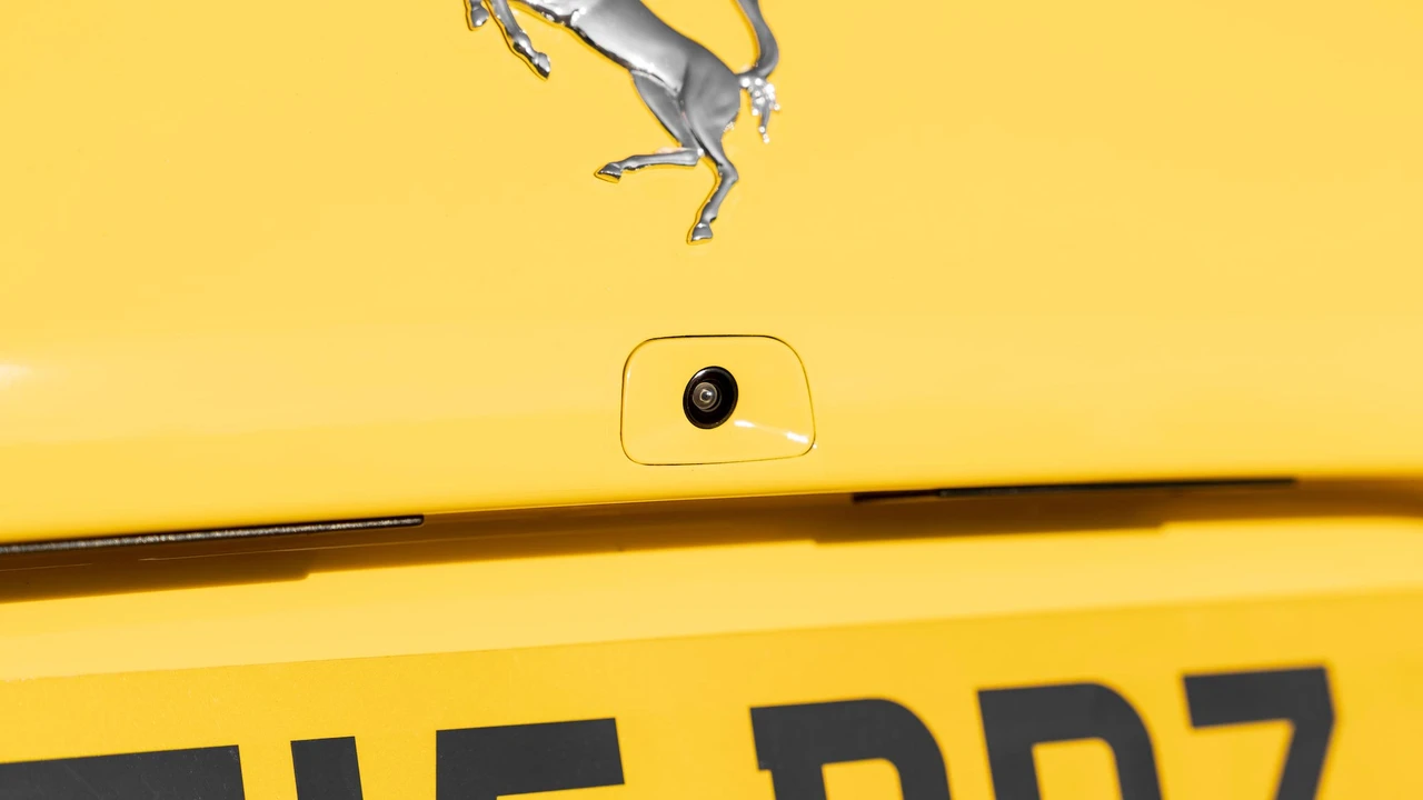 2015 Ferrari 458 Speciale Aperta - Image 28 of 31