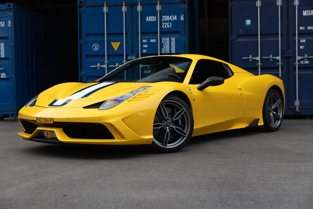 2015 Ferrari 458 Speciale Aperta - Image 6 of 31