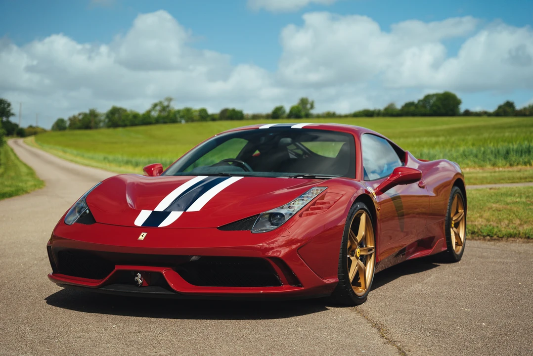 2015 Ferrari 458 Speciale - Image 4 of 31
