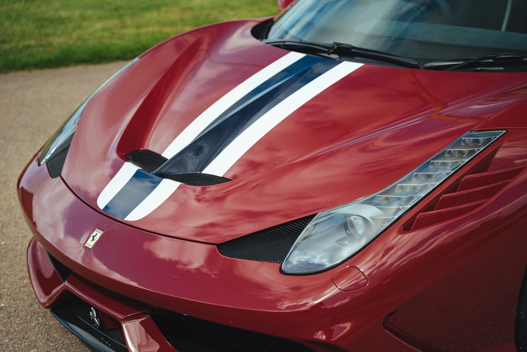 2015 Ferrari 458 Speciale - Image 26 of 31