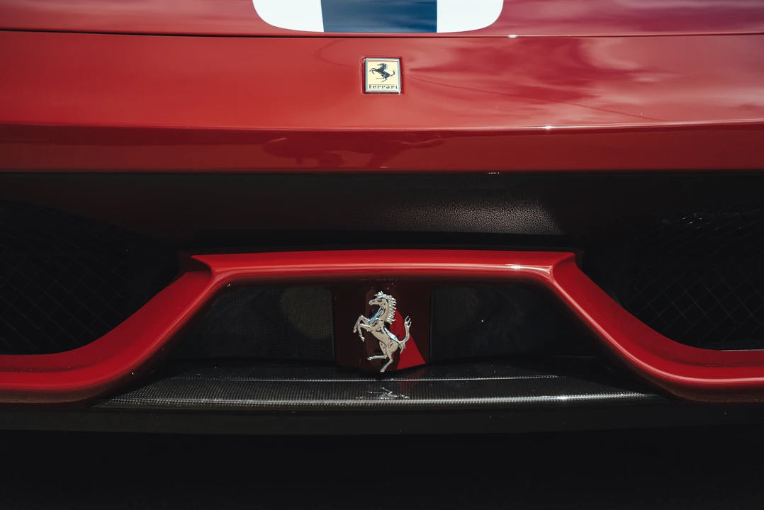 2015 Ferrari 458 Speciale - Image 31 of 31
