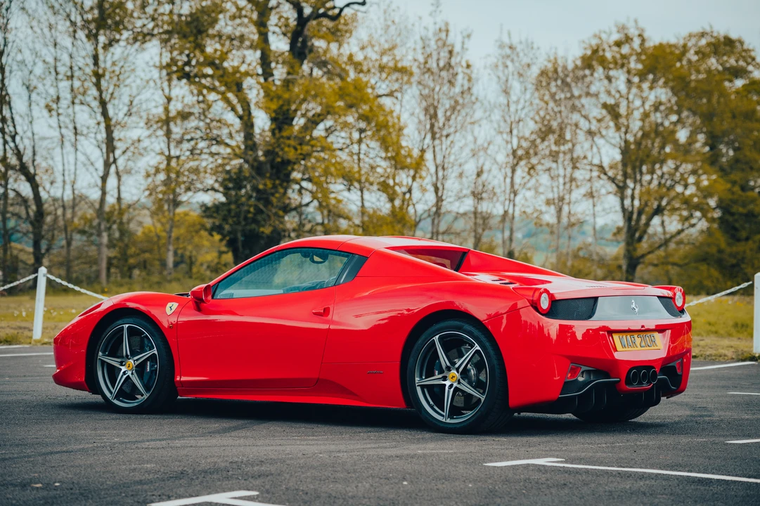 2015 Ferrari 458 Spider - Image 14 of 31