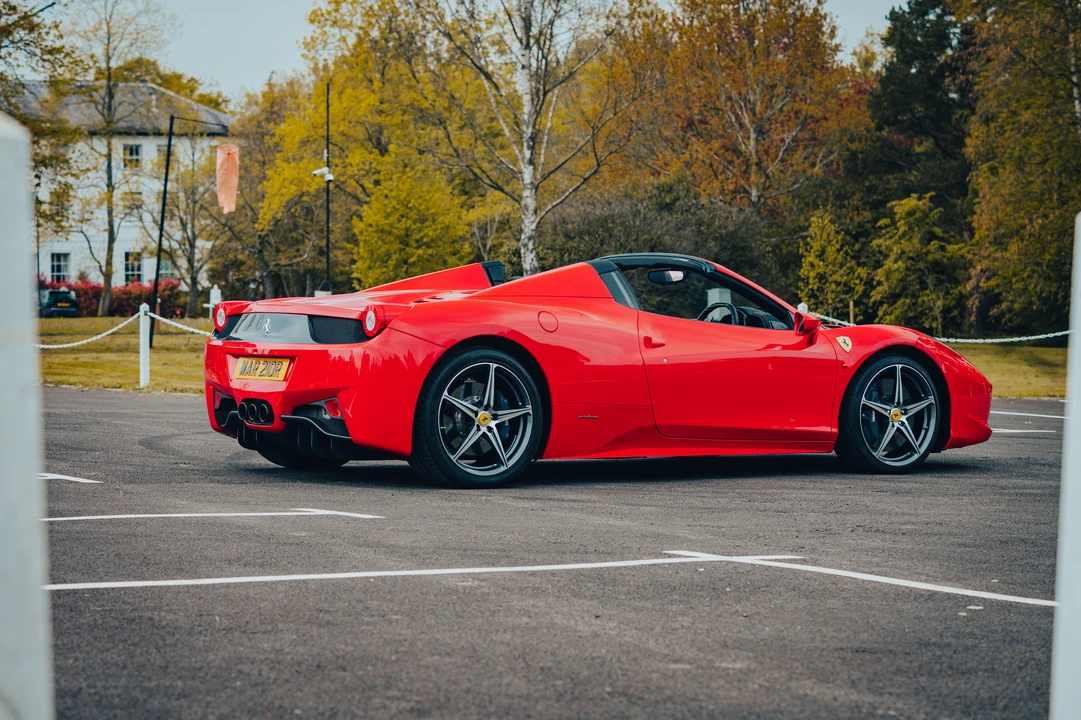 2015 Ferrari 458 Spider - Image 16 of 31