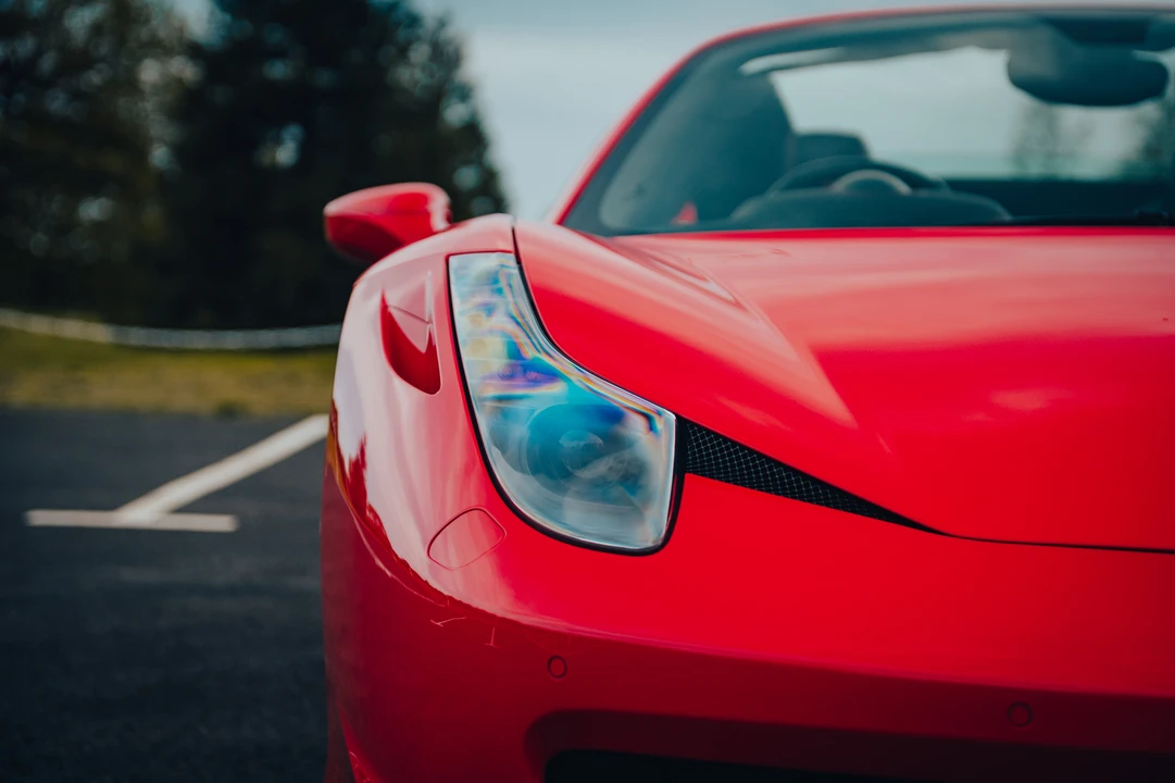 2015 Ferrari 458 Spider - Image 30 of 31