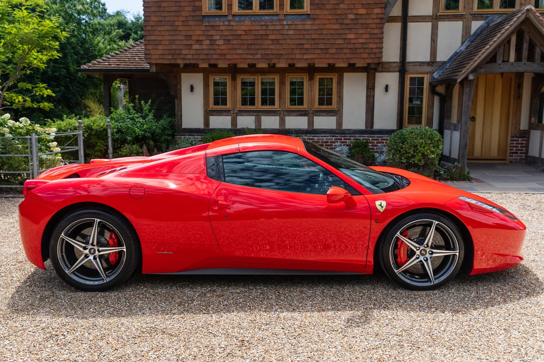 2015 Ferrari 458 Spider - Image 5 of 31