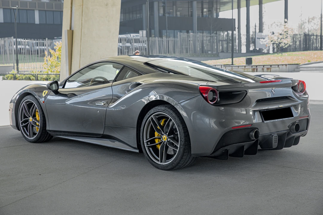 2015 Ferrari 488 GTB - Image 6 of 31