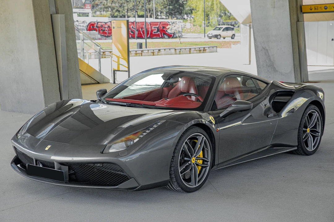 2015 Ferrari 488 GTB - Image 11 of 31