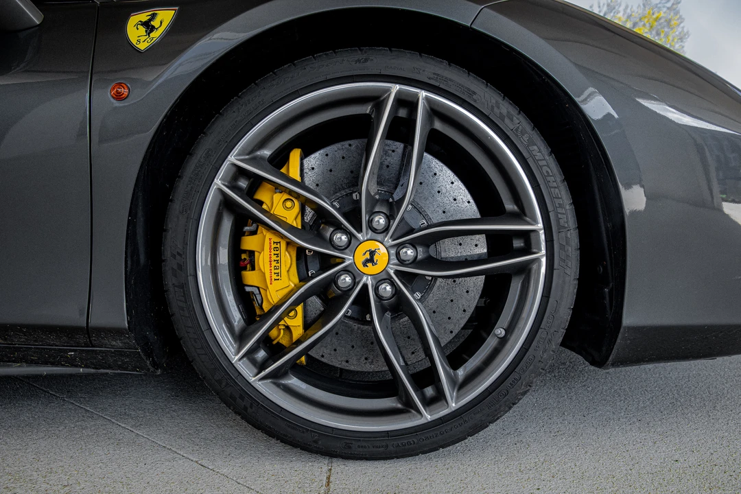 2015 Ferrari 488 GTB - Image 30 of 31