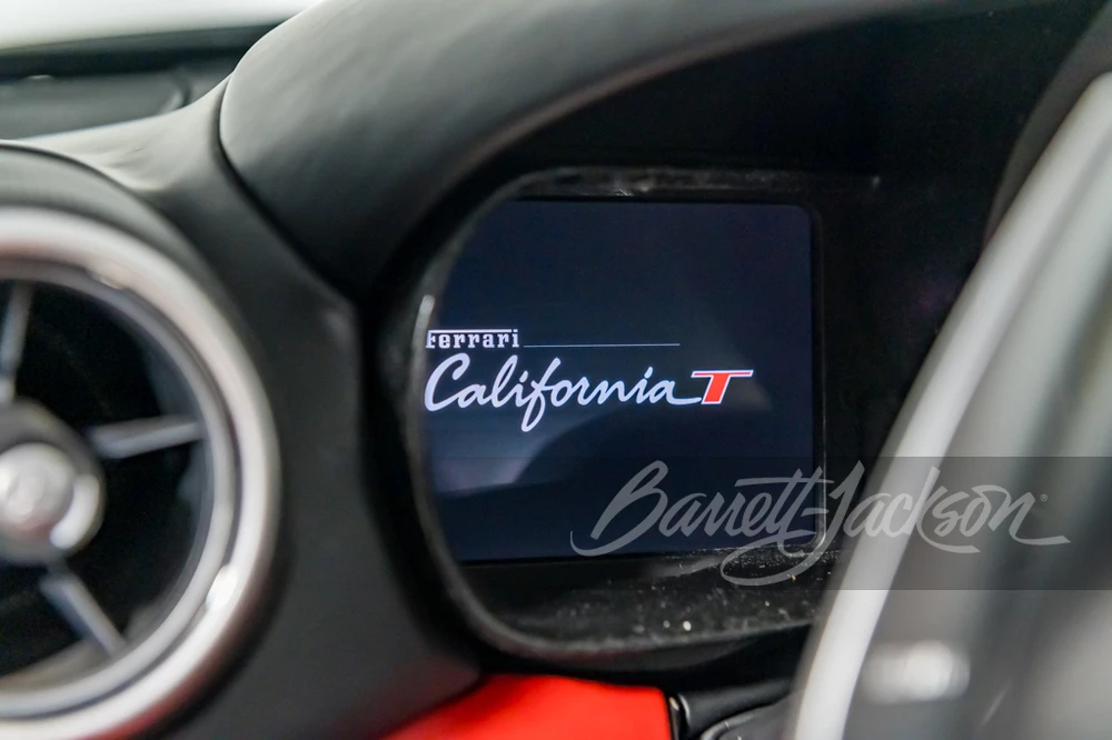 2015 Ferrari California T - Image 7 of 31