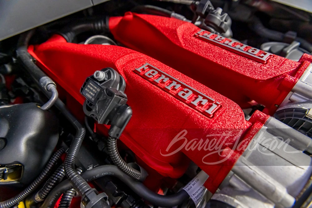 2015 Ferrari California T - Image 10 of 31