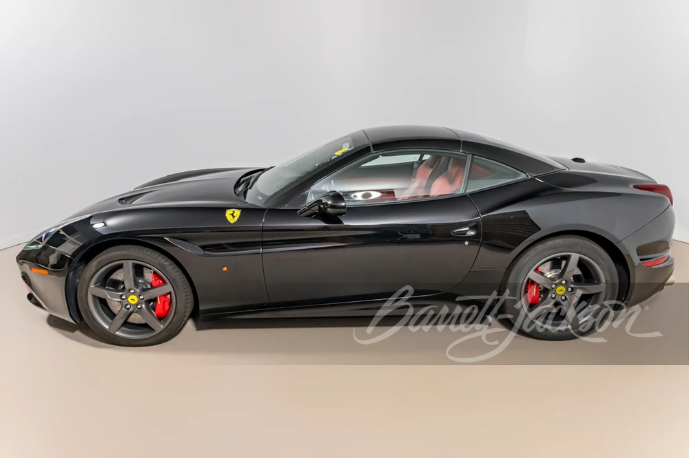 2015 Ferrari California T - Image 31 of 31