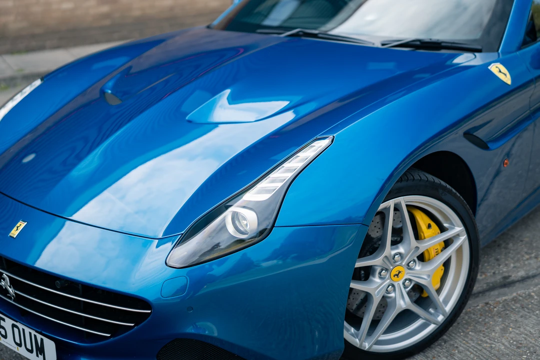 2015 Ferrari California T - Image 22 of 31