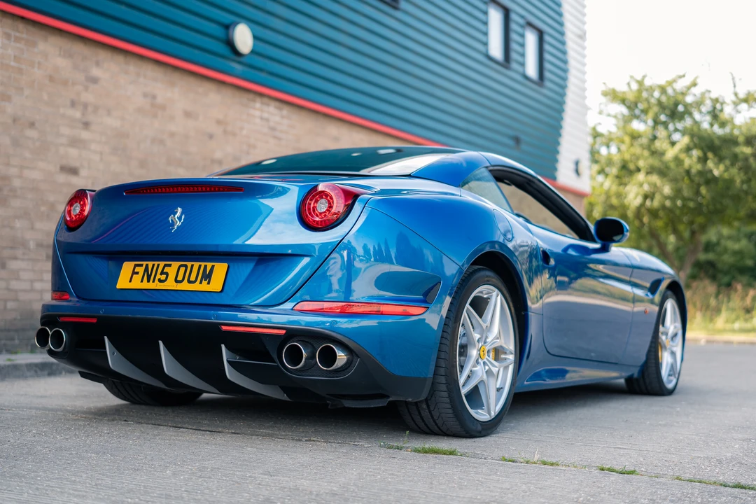 2015 Ferrari California T - Image 20 of 31