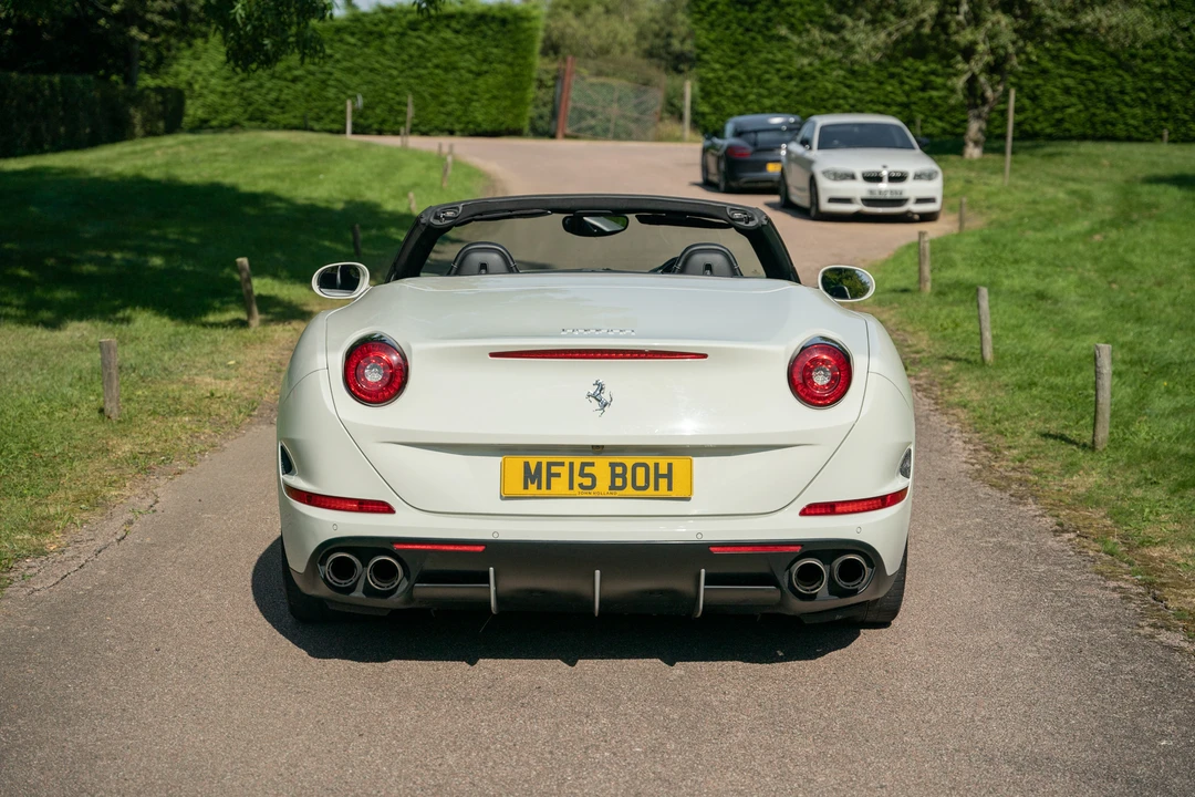 2015 Ferrari California T - Image 22 of 31