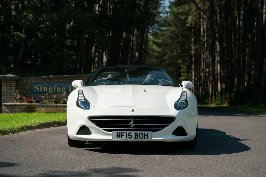 2015 Ferrari California T - Image 27 of 31