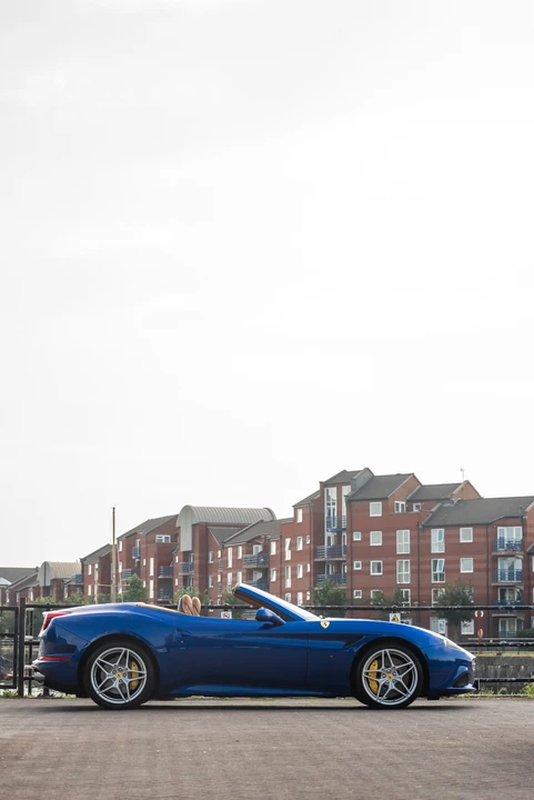 2015 Ferrari California T - Image 15 of 31