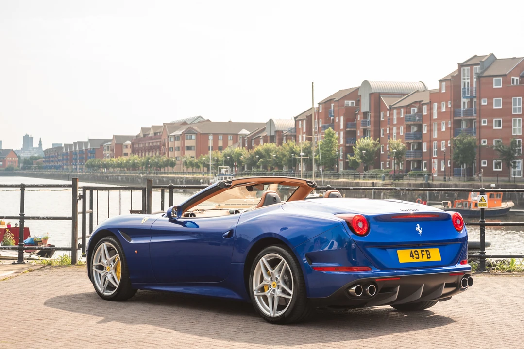 2015 Ferrari California T - Image 21 of 31