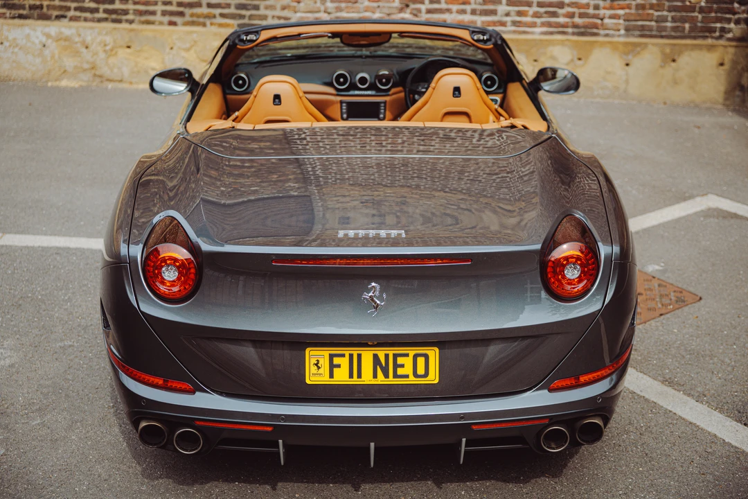 2015 Ferrari California T - Image 27 of 31