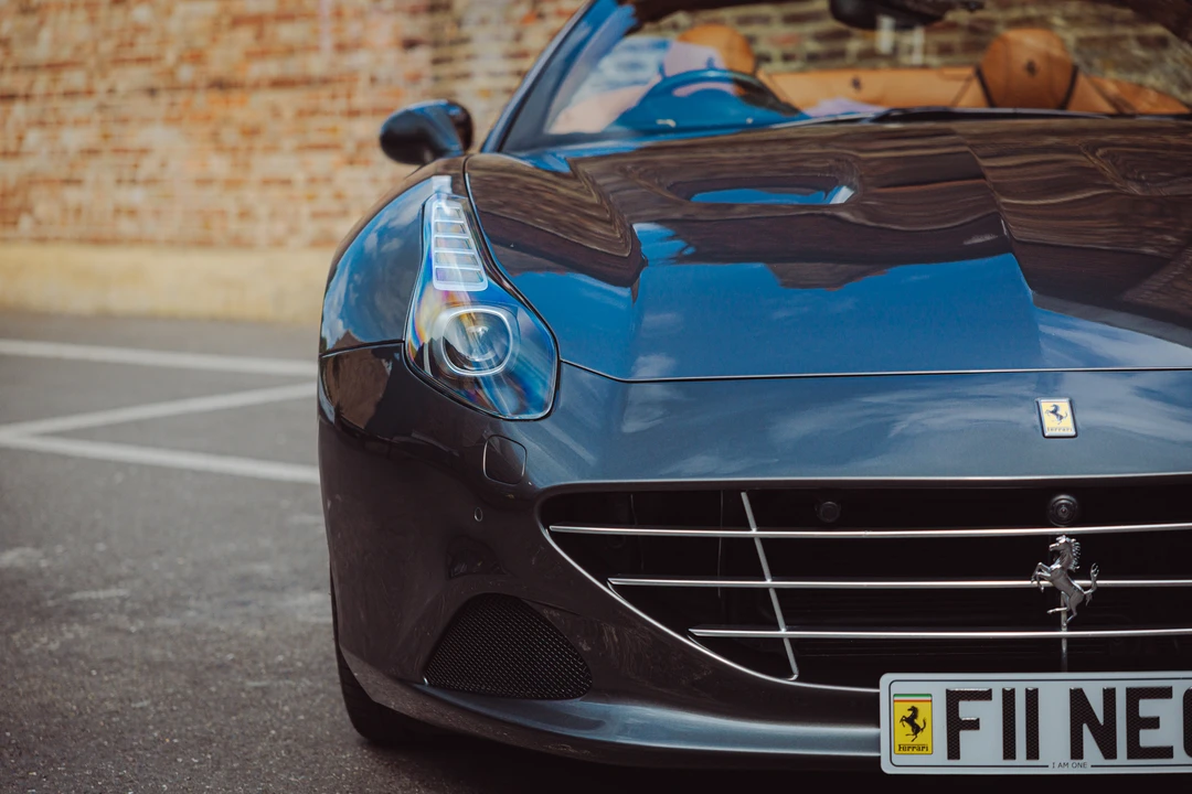 2015 Ferrari California T - Image 16 of 31