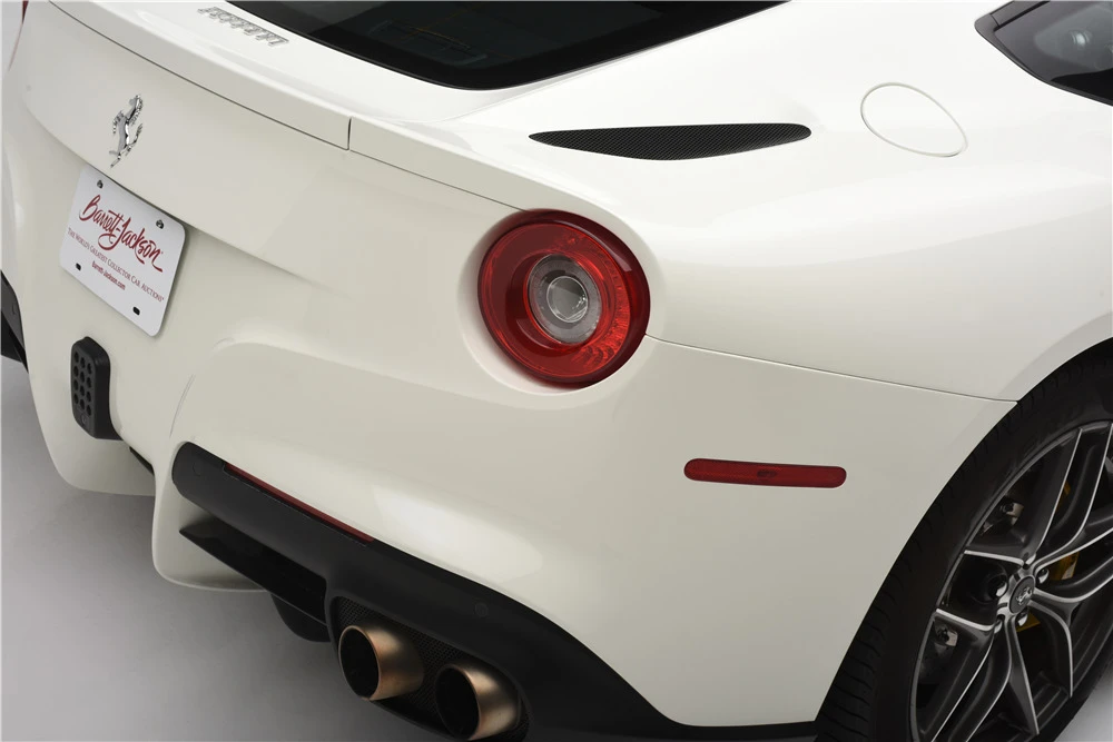 2015 Ferrari F12berlinetta - Image 7 of 8