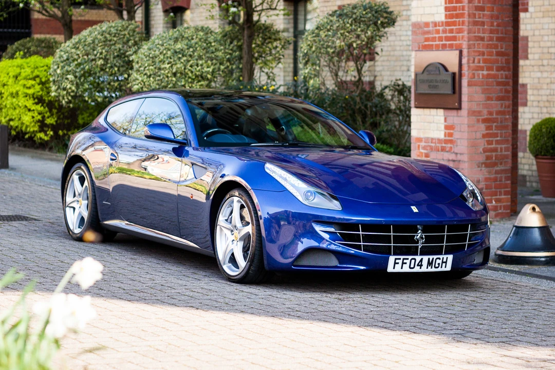 2015 Ferrari FF - Image 2 of 31