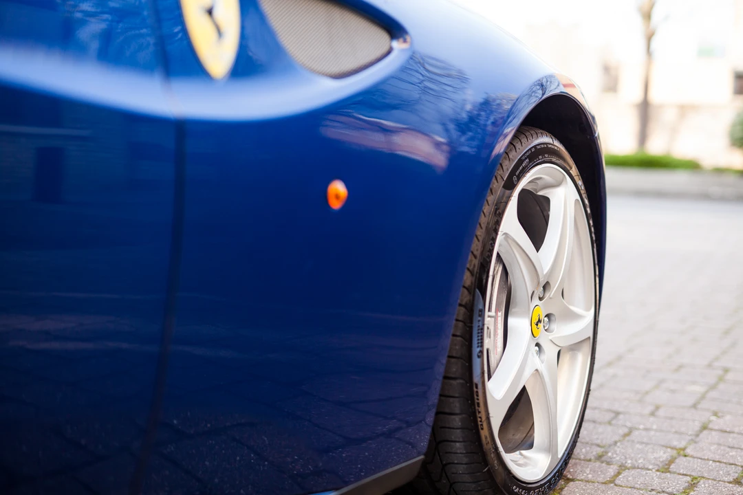 2015 Ferrari FF - Image 30 of 31