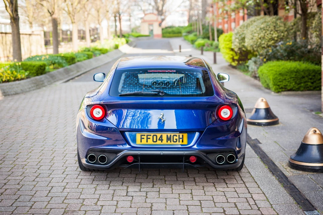 2015 Ferrari FF - Image 16 of 31
