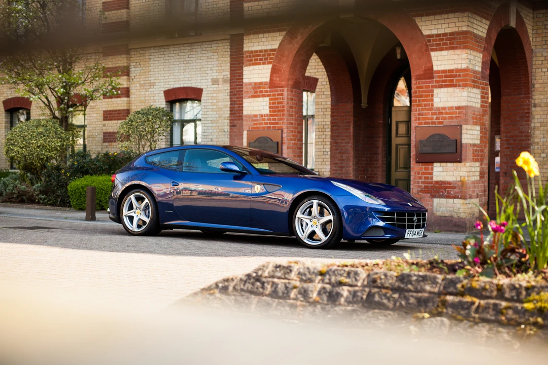 2015 Ferrari FF - Image 12 of 31