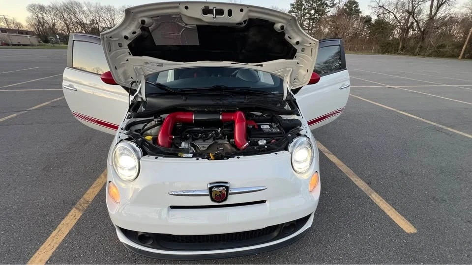 2015 Fiat Abarth 500 - Image 2 of 10