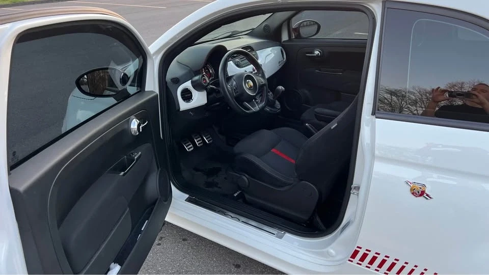 2015 Fiat Abarth 500 - Image 3 of 10