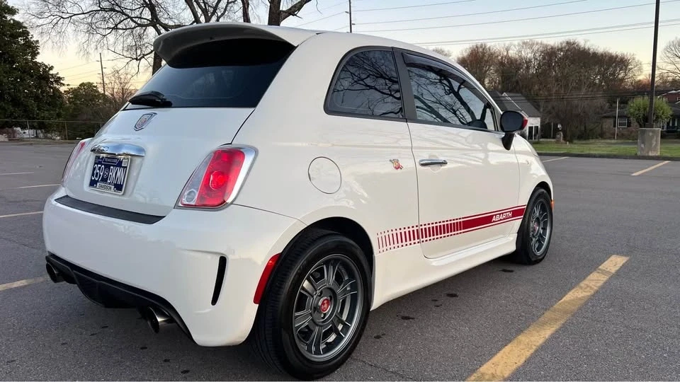 2015 Fiat Abarth 500 - Image 5 of 10