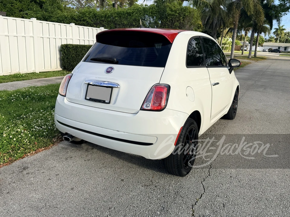 2015 Fiat 500 - Image 2 of 11