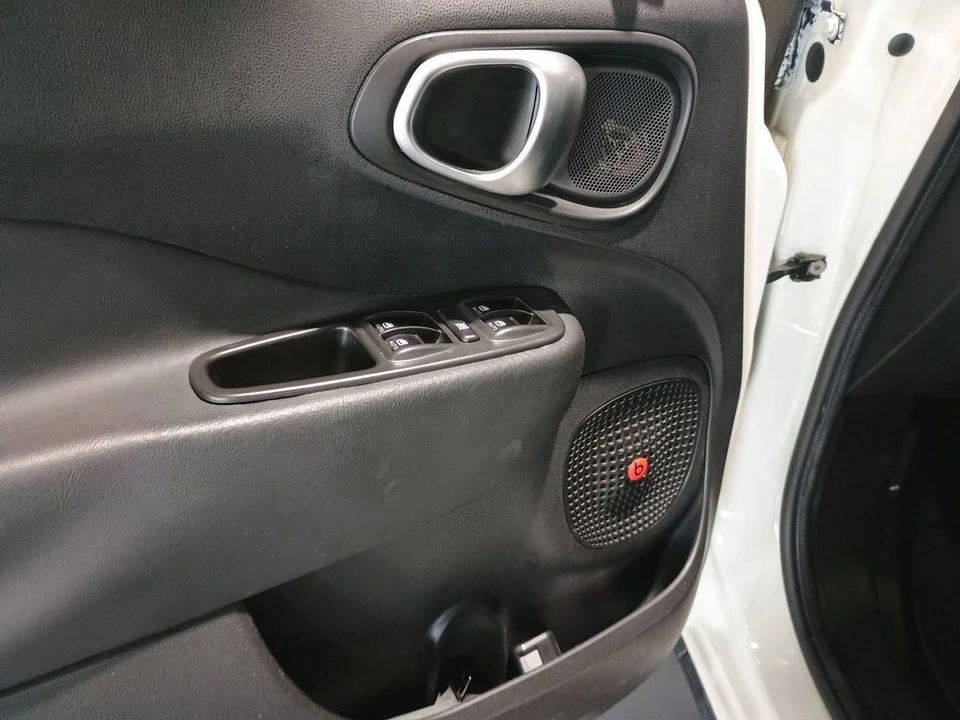 2015 Fiat 500 - Image 12 of 12