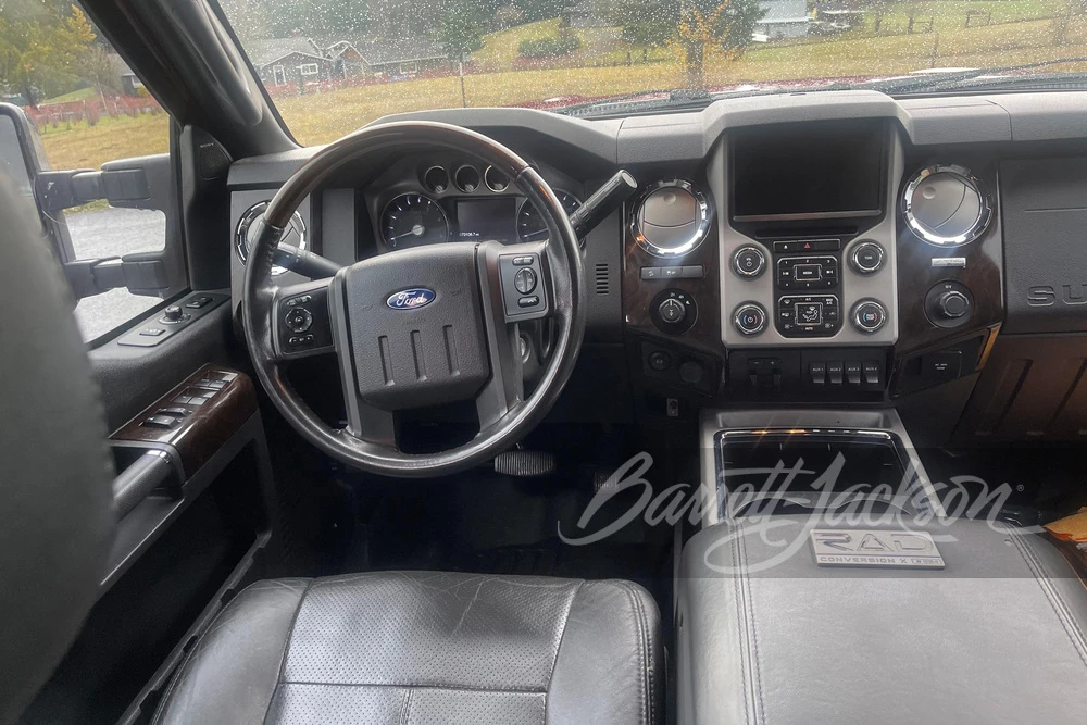2015 Ford Excursion - Image 3 of 24