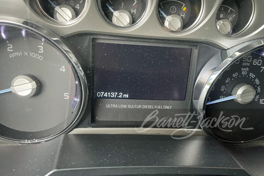 2015 Ford Excursion - Image 8 of 24
