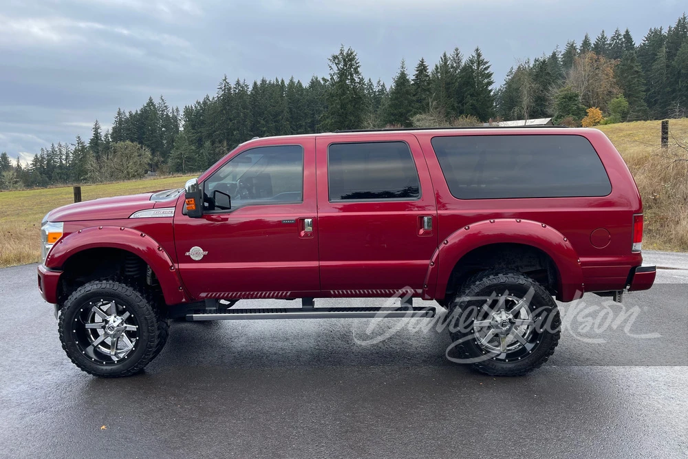 2015 Ford Excursion - Image 10 of 24