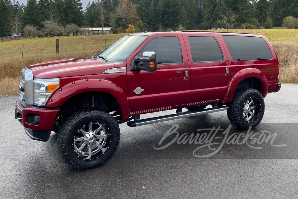 2015 Ford Excursion - Image 12 of 24