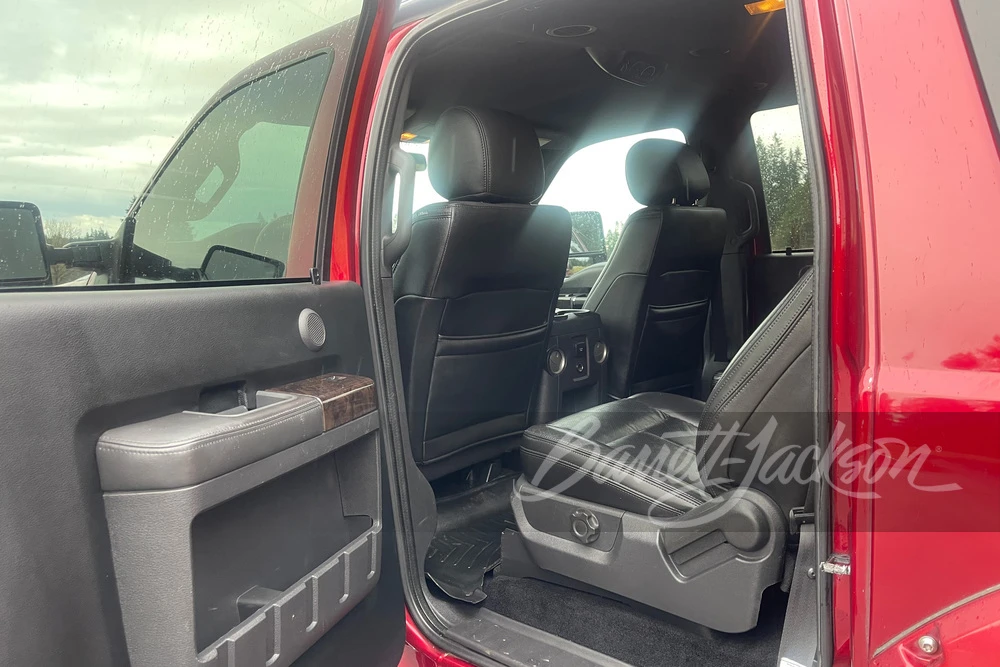 2015 Ford Excursion - Image 13 of 24