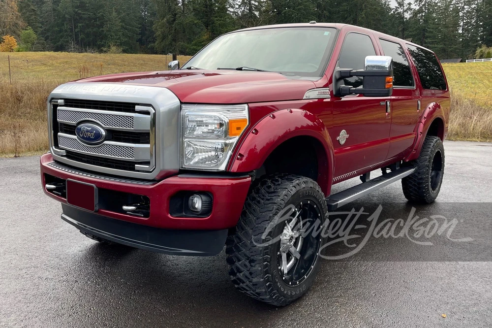 2015 Ford Excursion - Image 20 of 24