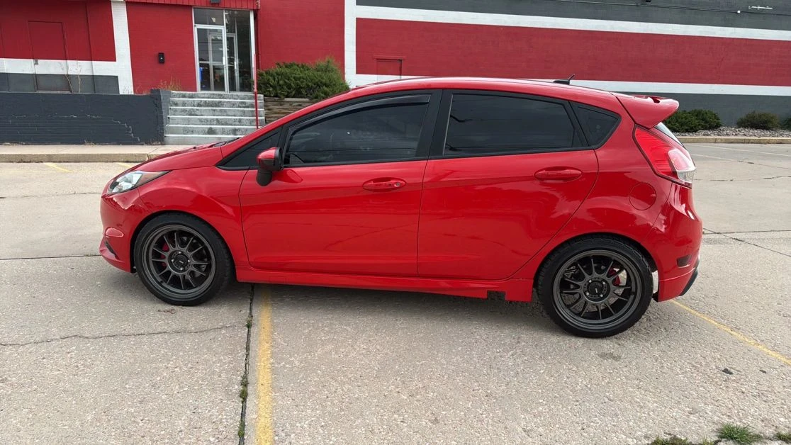 2015 Ford Fiesta - Image 6 of 15
