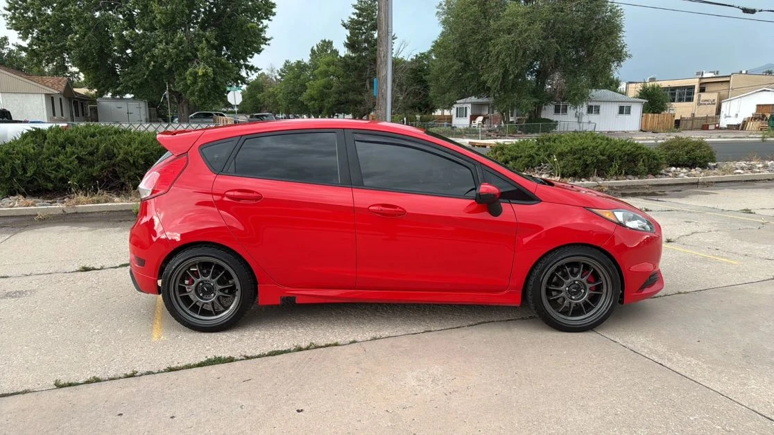 2015 Ford Fiesta - Image 2 of 15