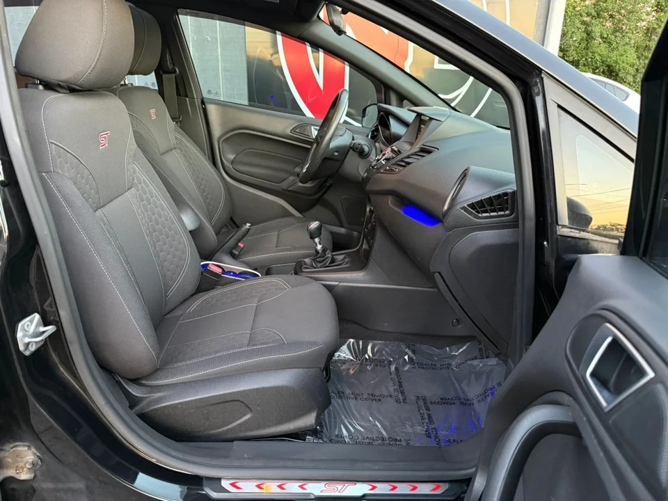 2015 Ford Fiesta - Image 14 of 22