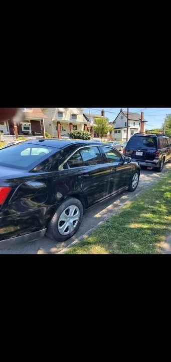 2015 Ford Taurus 6th Gen - Image 2 of 5